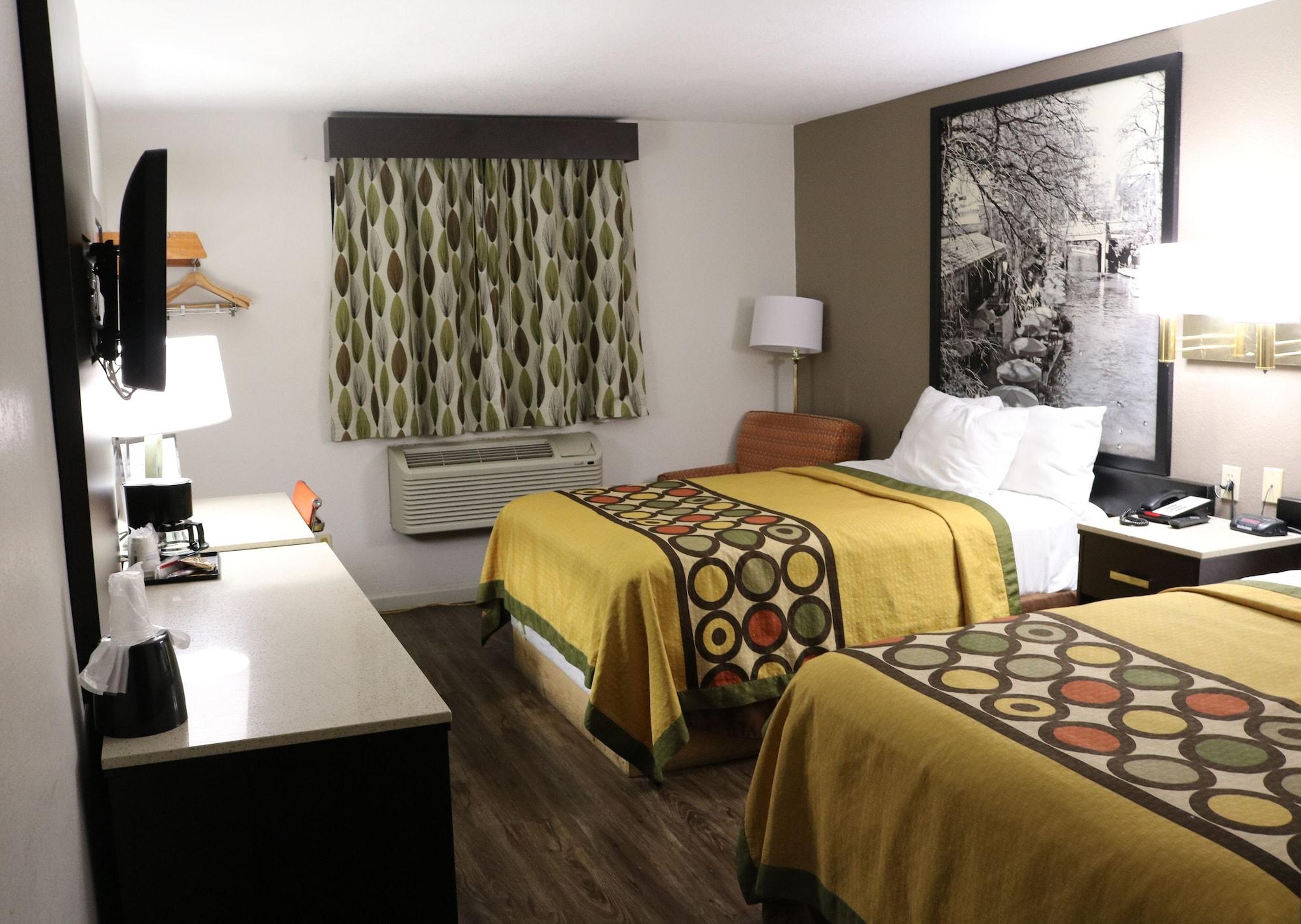 מלון Super 8 By Wyndham San Antonio/I-35 North מראה חיצוני תמונה