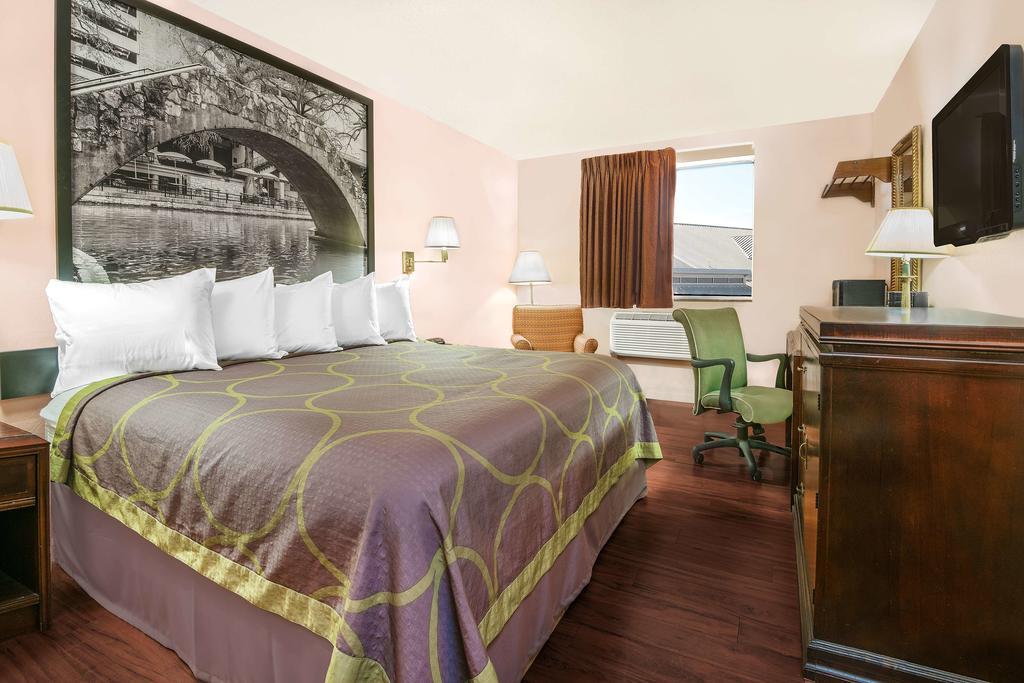 מלון Super 8 By Wyndham San Antonio/I-35 North מראה חיצוני תמונה
