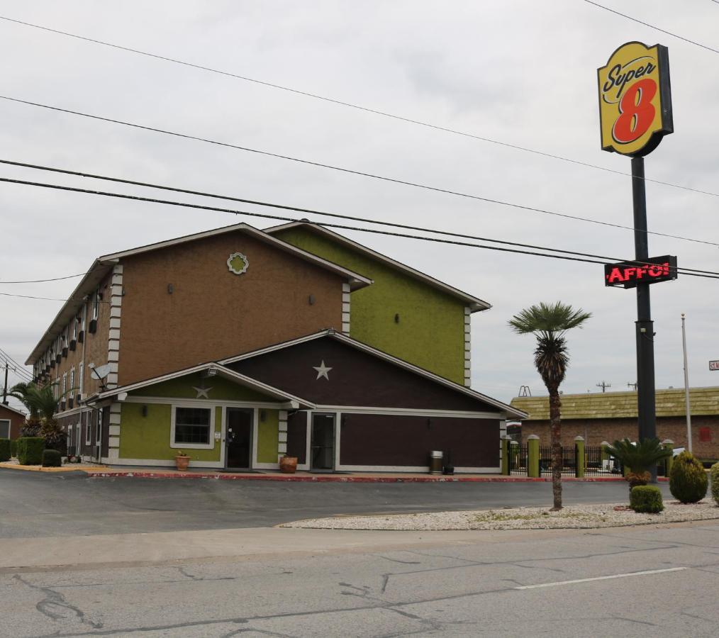 מלון Super 8 By Wyndham San Antonio/I-35 North מראה חיצוני תמונה